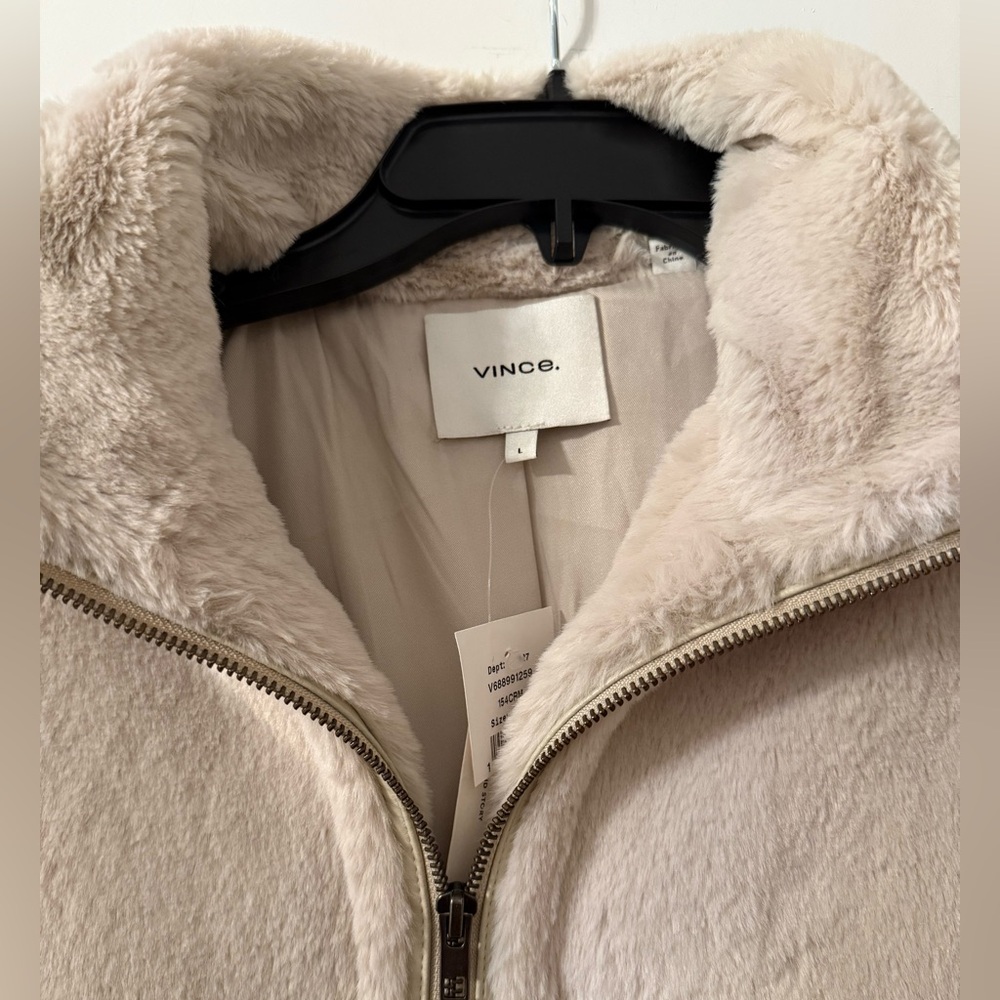 Vince Faux Fur Cream Jacket (Size: Large) - Picture 2 of 16